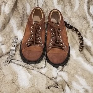 PRICE⬇️ VINTAGE 6HOLE BROWN SUEDE JOHN FLUEVOG ANGELS RARE